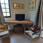 Calming Mountain View With Balcony & Free Parking Near Kakopetria Apartament Nikozja