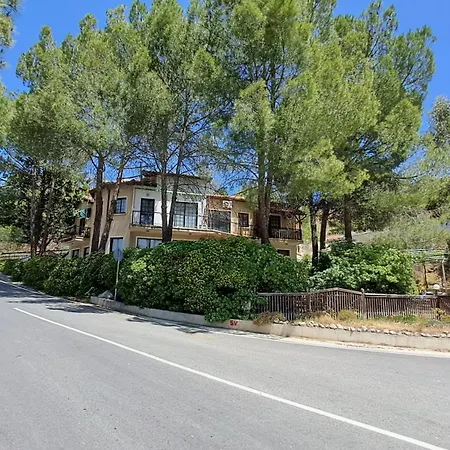 Calming Mountain View With Balcony & Free Parking Near Kakopetria Λευκωσία